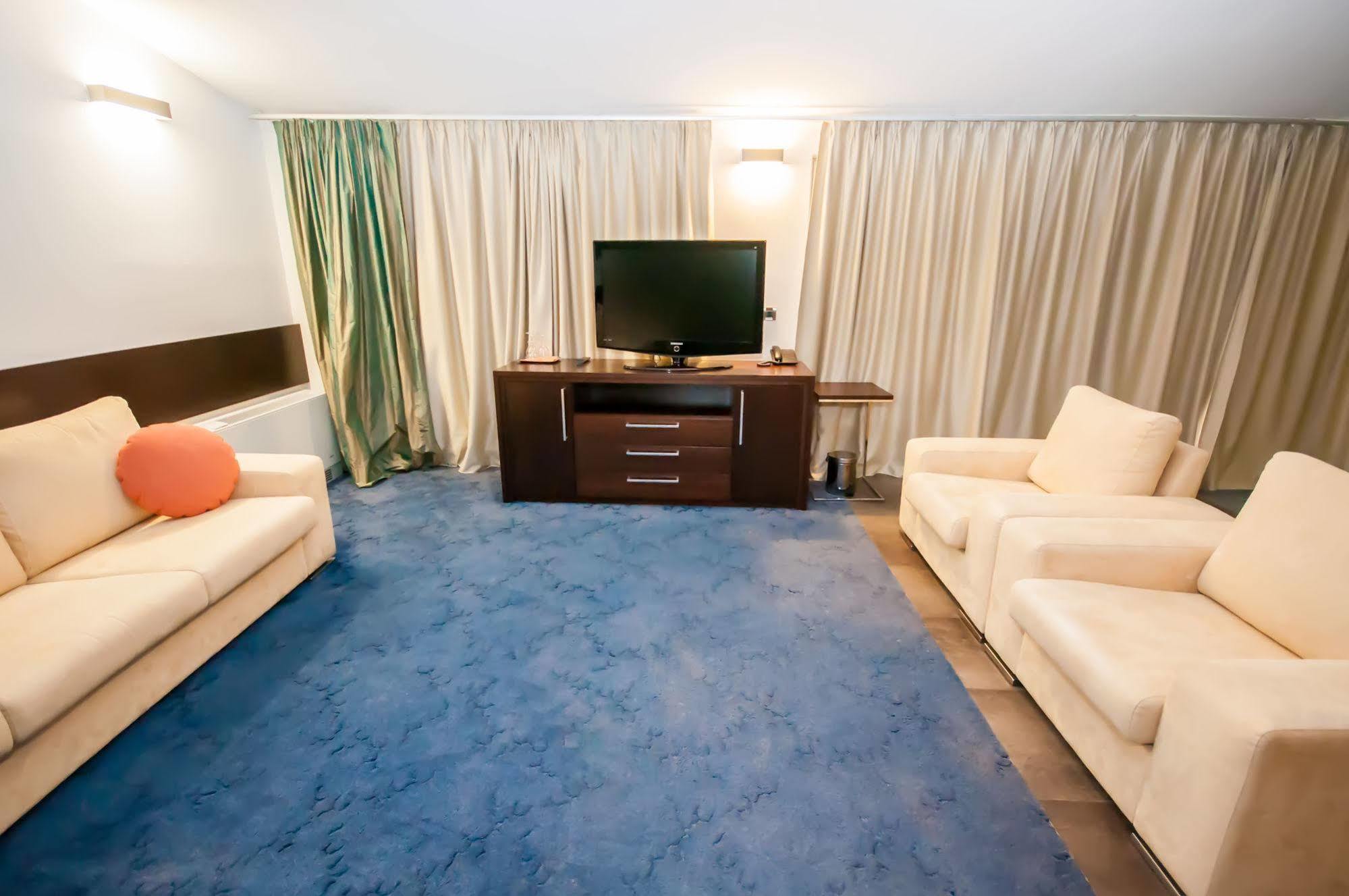 Hotel Maxim Božava Extérieur photo